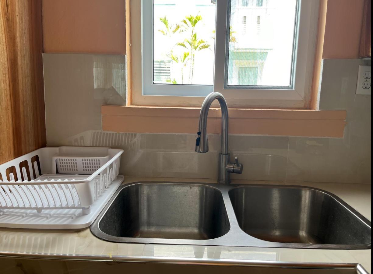 Stunning 2 Bedroom House At Point Village 네그릴 외부 사진